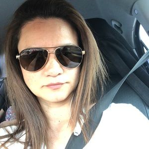 Meet your Posher, Monica